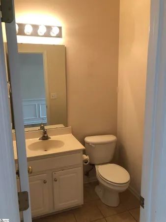 $1,895 | 102 Saybrook Road, Simpsonville, SC 29681
