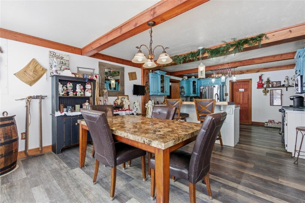 2976 Henderson Road Washington, PA 15301 - Photo 10 of 50 a view of a dining area with furniture and chandelier