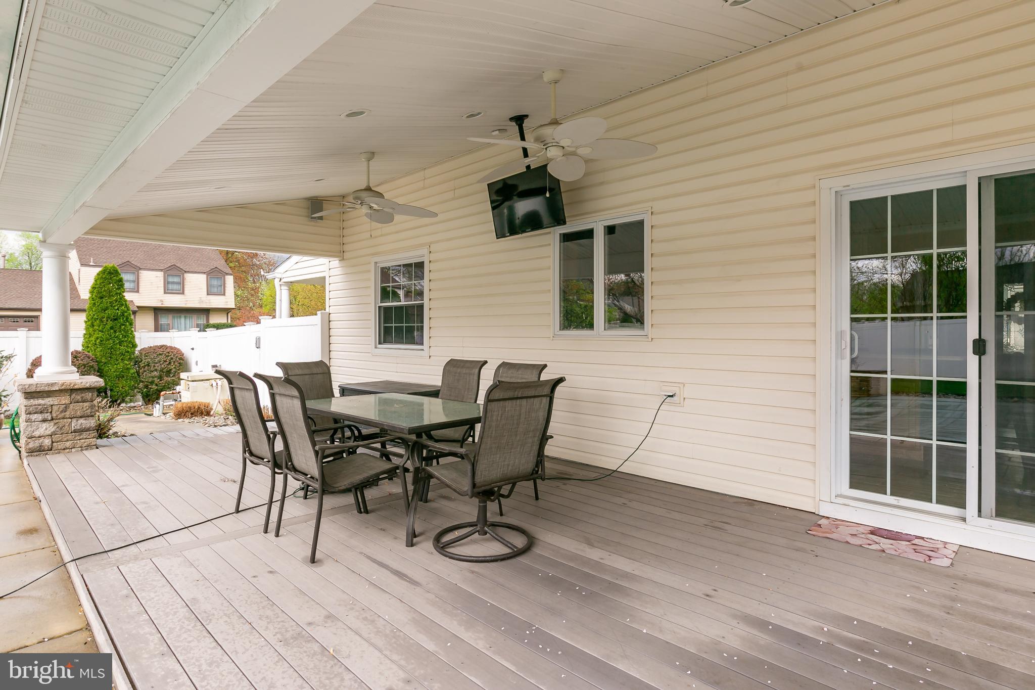 141 Red Stone Ridge Delran, NJ 08075 - Photo 27 of 28 Patio
