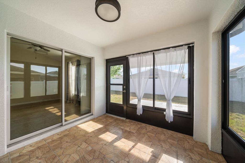 18314 Waydale Loop Hudson, FL 34667 - Photo 20 of 40