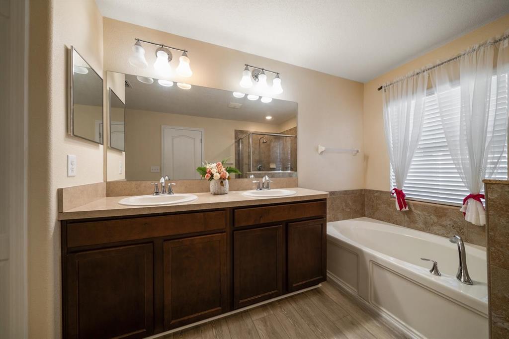 18314 Waydale Loop Hudson, FL 34667 - Photo 25 of 40