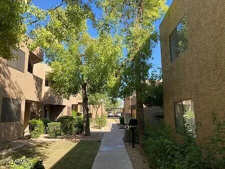 $1,250 | 5350 East Taylor Street, Unit 1, Phoenix, AZ 85008