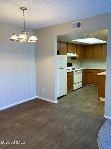 $1,250 | 5350 East Taylor Street, Unit 1, Phoenix, AZ 85008