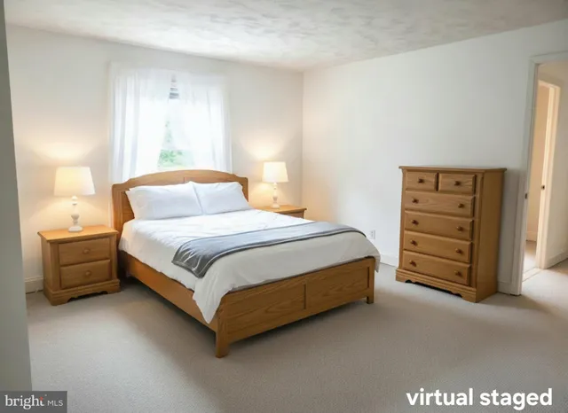 a view of a back yard