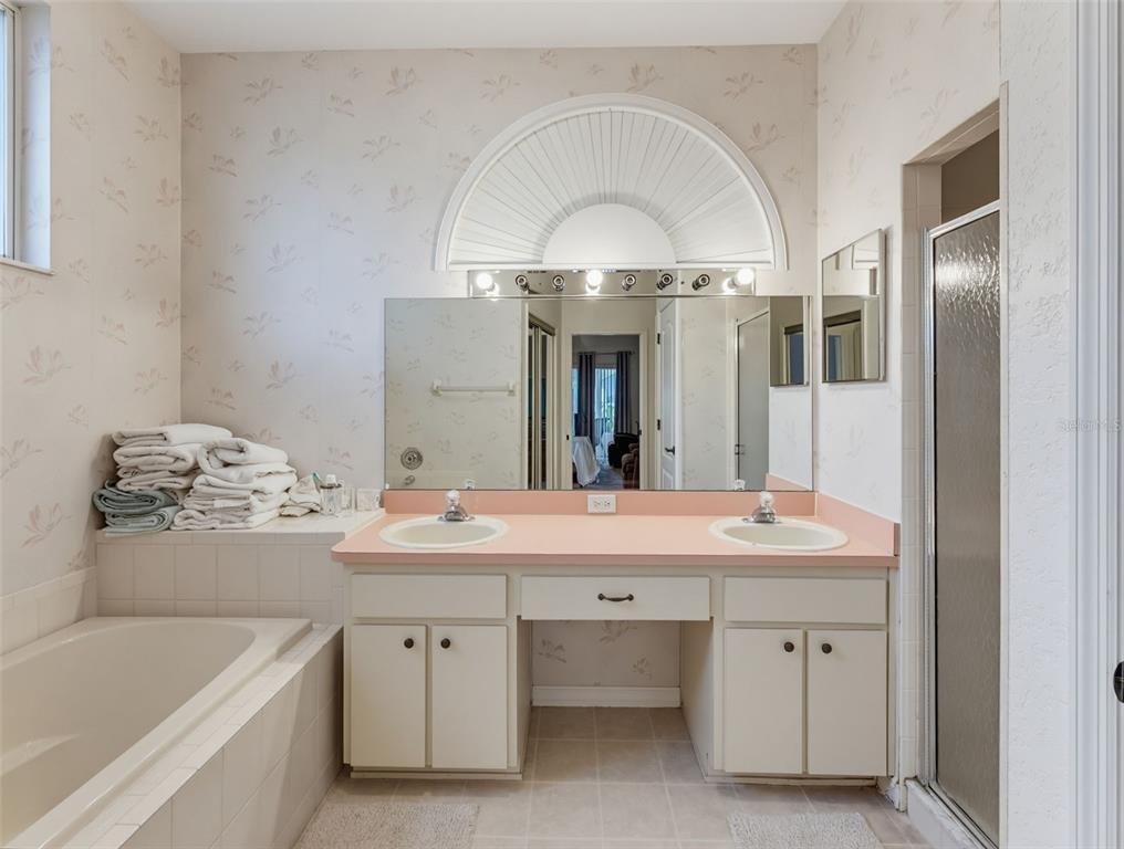 4425 Union Springs Road Spring Hill, FL 34608 - Photo 16 of 37 Gallery Image 16
