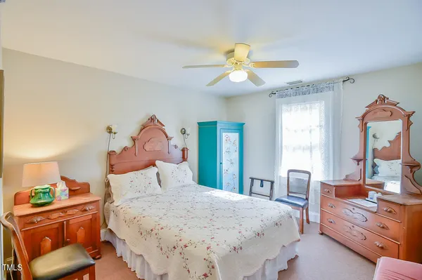 $2,400,000 | 144 Celebrity Dairy Way, Siler City, NC 27344