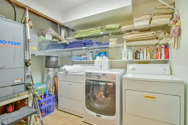 $2,400,000 | 144 Celebrity Dairy Way, Siler City, NC 27344