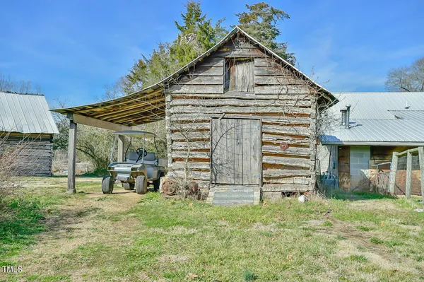 $2,400,000 | 144 Celebrity Dairy Way, Siler City, NC 27344