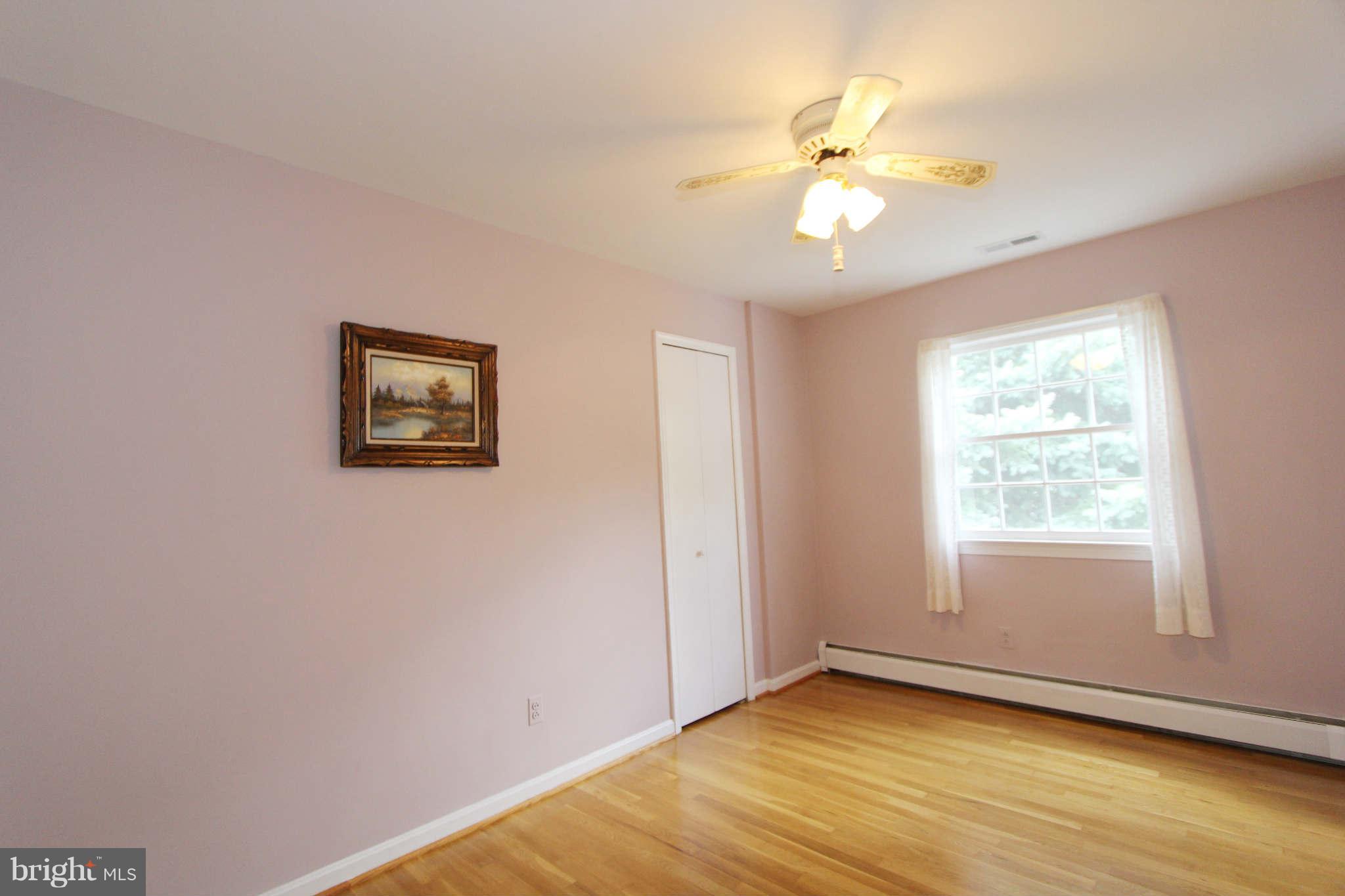 712 Harrington Road Rockville, MD 20852 - Photo 23 of 30 Bedroom 3