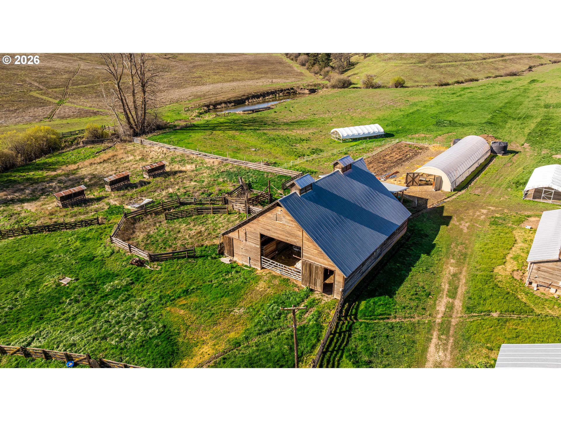 81127 Rail Hollow Road Dufur, OR 97021 - Photo 40 of 47