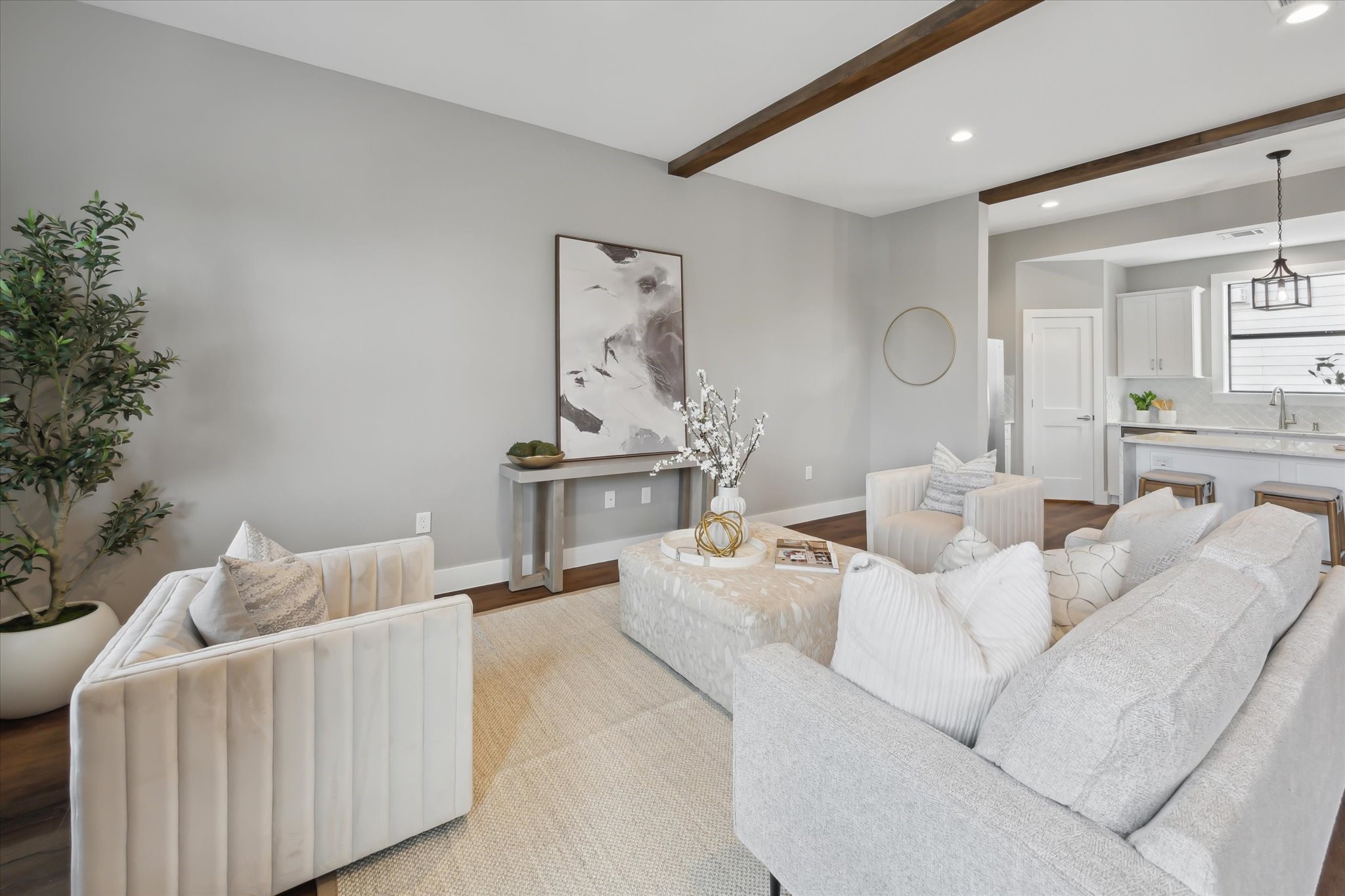 3102 Eunice Street Houston, TX 77009 - Photo 10 of 29 a living room with furniture and a potted plant