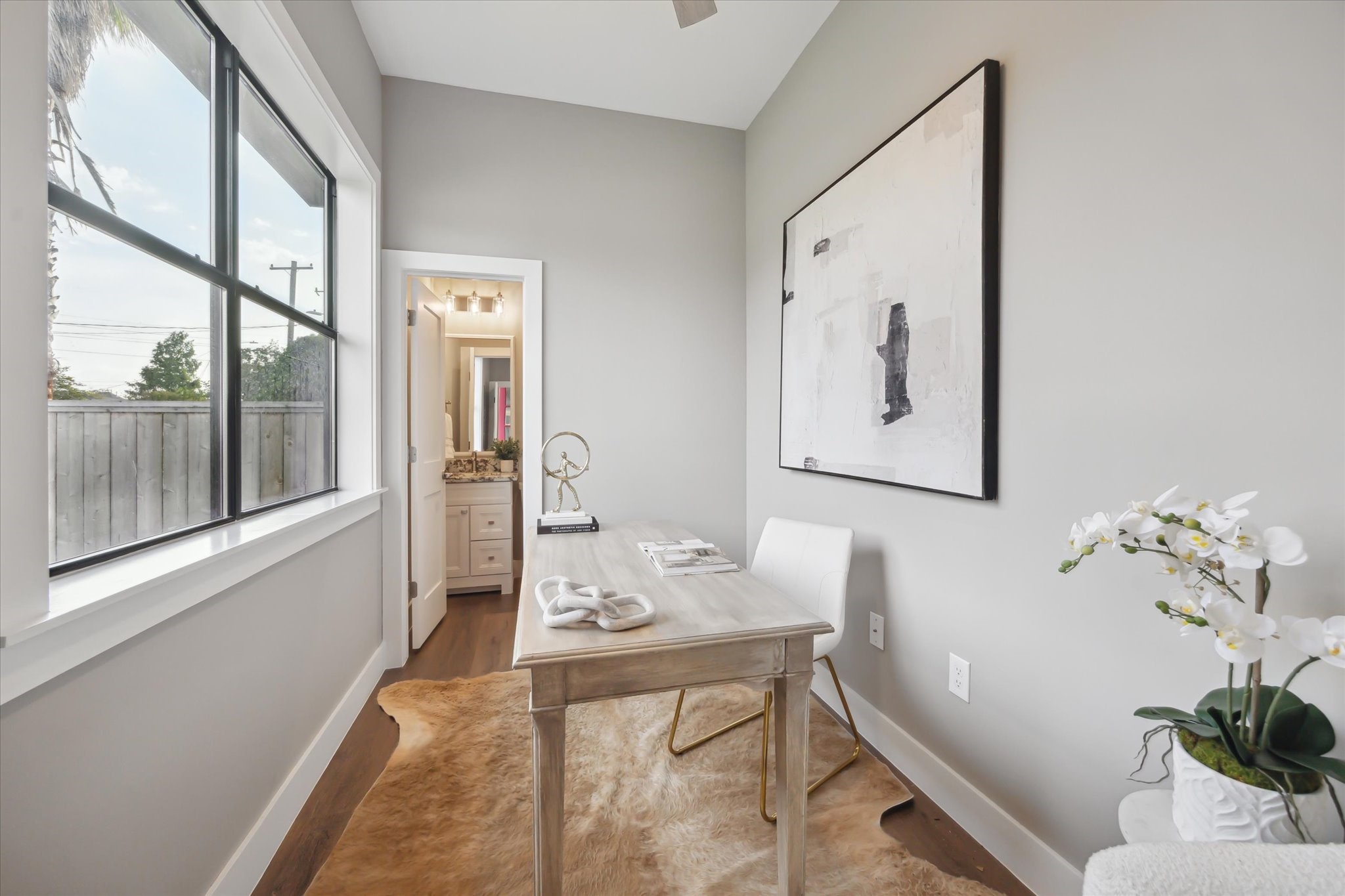 3102 Eunice Street Houston, TX 77009 - Photo 5 of 29 a living room with furniture and wooden floor