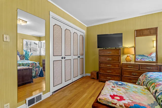 $259,900 | 2112 Markham Street, Manitowoc, WI 54220