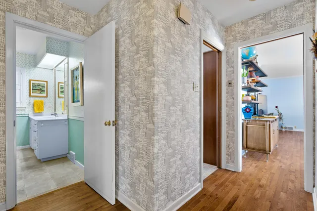 $259,900 | 2112 Markham Street, Manitowoc, WI 54220