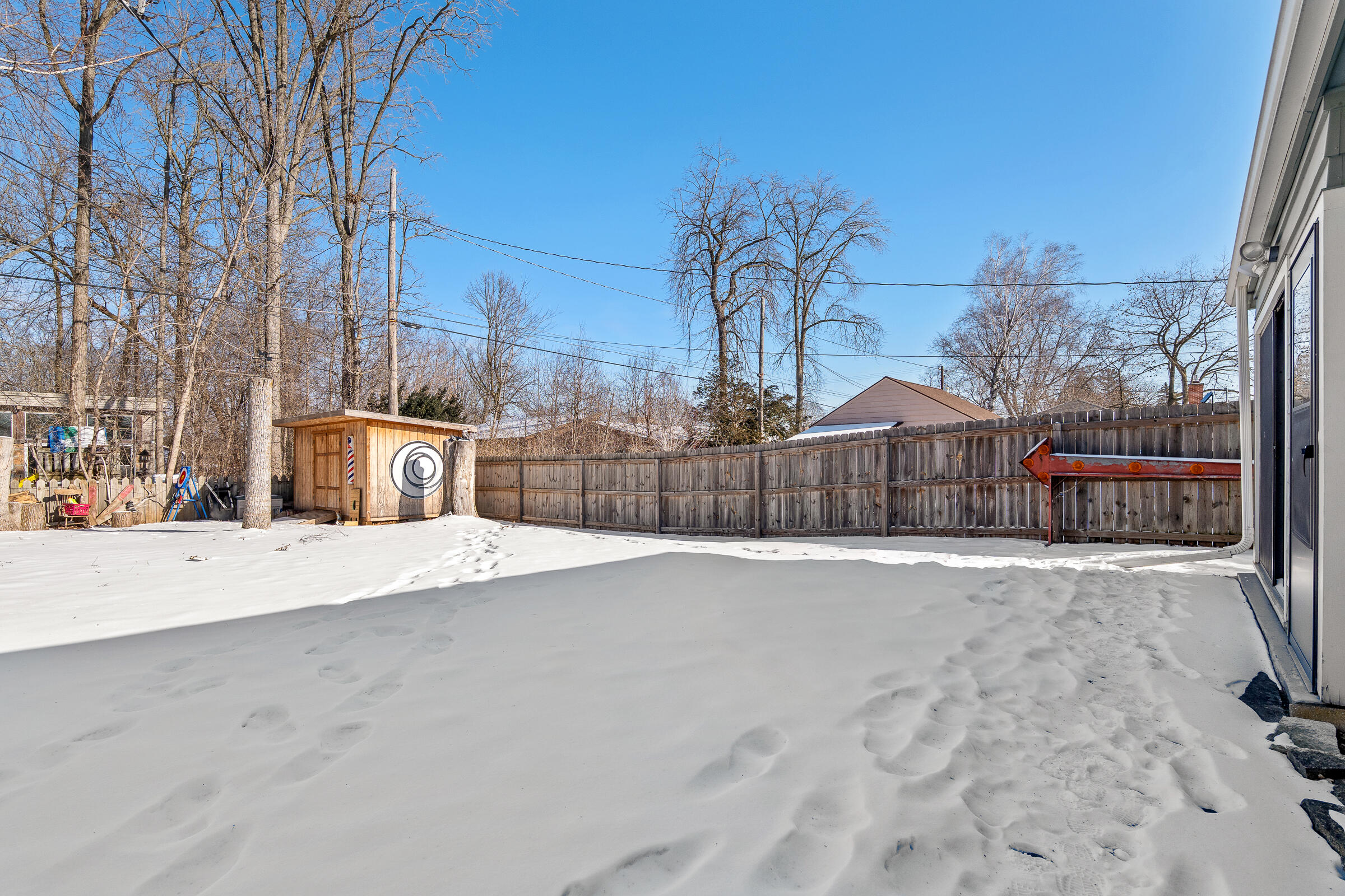 2112 Markham Street Manitowoc, WI 54220 - Photo 49 of 52 2112MarkhamSt-40