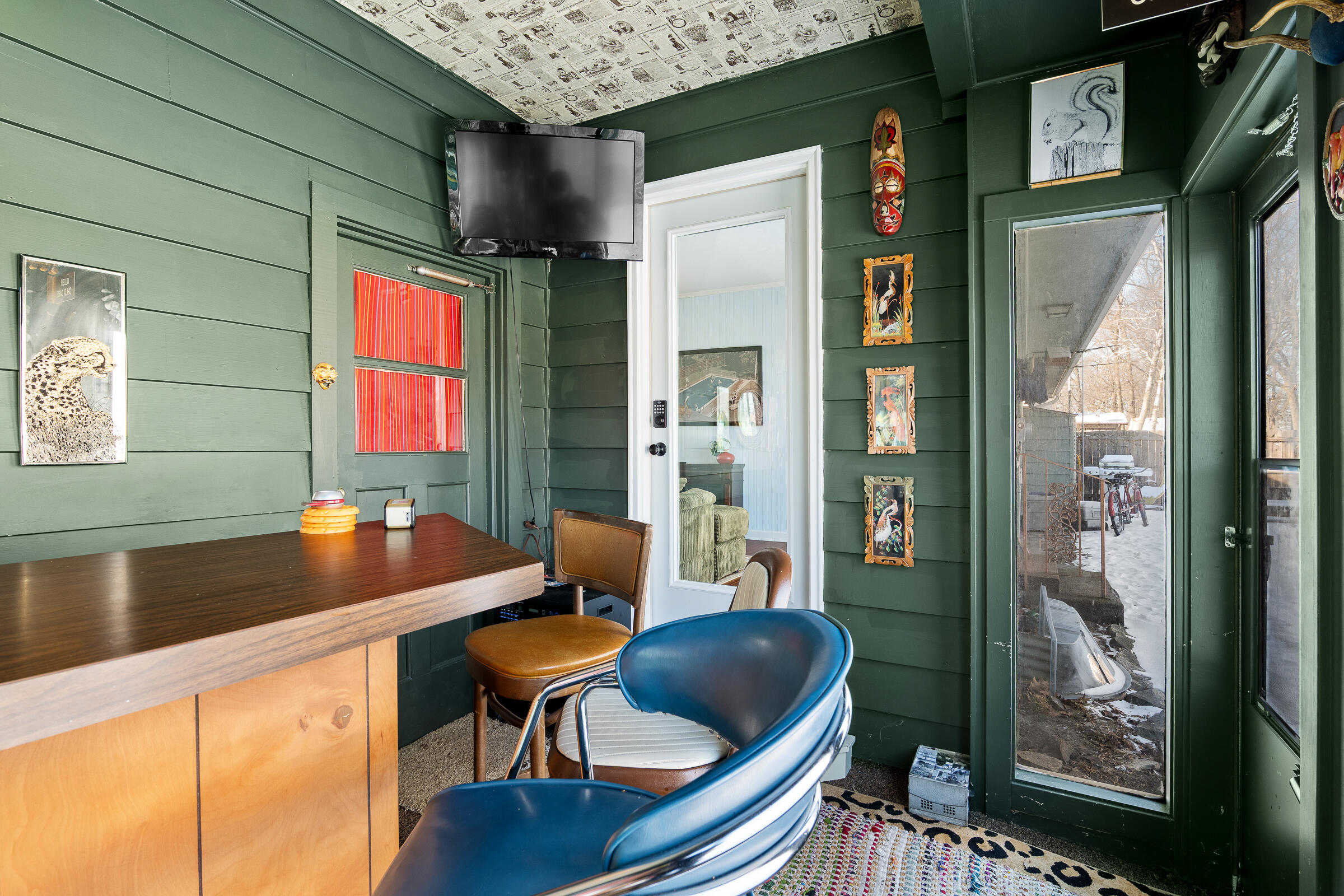 2112 Markham Street Manitowoc, WI 54220 - Photo 7 of 52 2112MarkhamSt-15