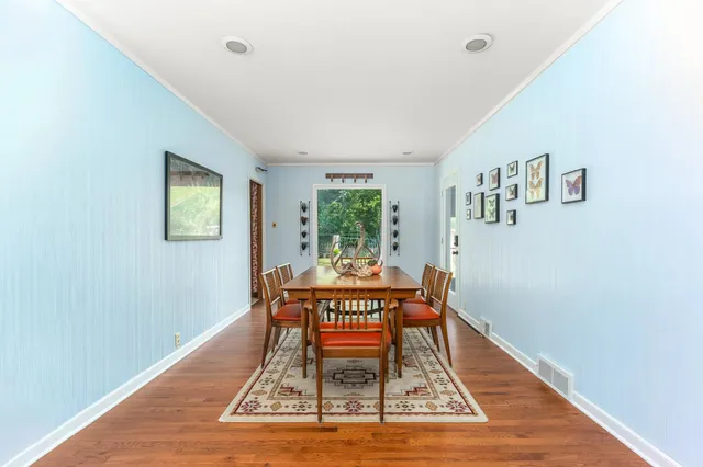 $259,900 | 2112 Markham Street, Manitowoc, WI 54220