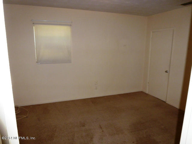 5718 Spring Park Road Jacksonville, FL 32216 - Photo 8 of 16 Bedroom 3