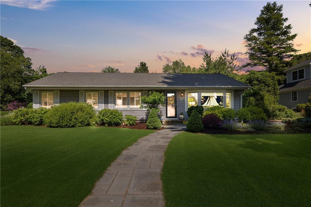 6 Crawford Avenue, Warwick, RI 02889 Compass