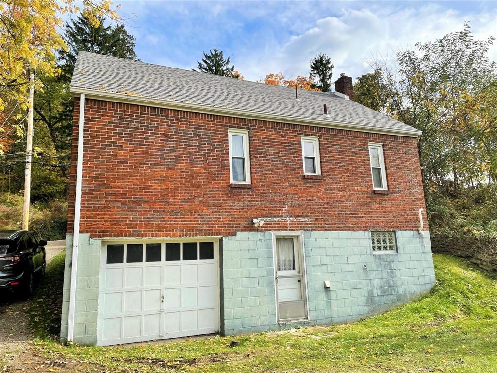 1236 Hamilton Road Pittsburgh, PA 15234 - Photo 21 of 22 Gallery Image 21