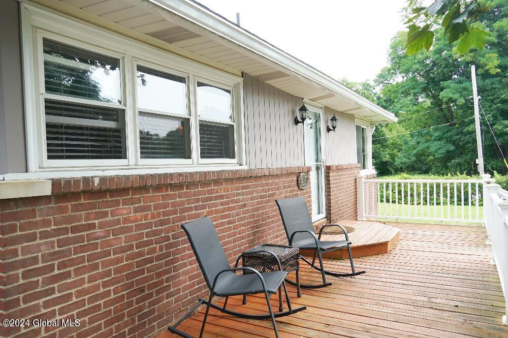 207 Hackett Boulevard Albany, NY 12208 - Photo 24 of 28 DSC09865_inPixio