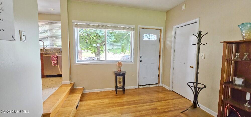 207 Hackett Boulevard Albany, NY 12208 - Photo 8 of 28 20240730_123236_inPixio