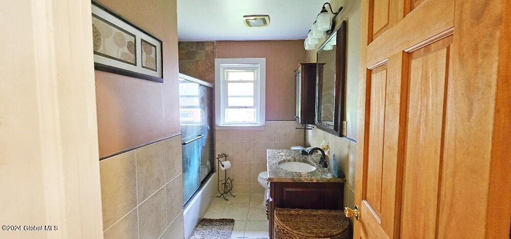 207 Hackett Boulevard Albany, NY 12208 - Photo 9 of 28 20240730_122949_inPixio