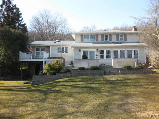 5202 Vera Cruz Road Center Valley, PA 18034 - Photo 3 of 9 Gallery Image 3