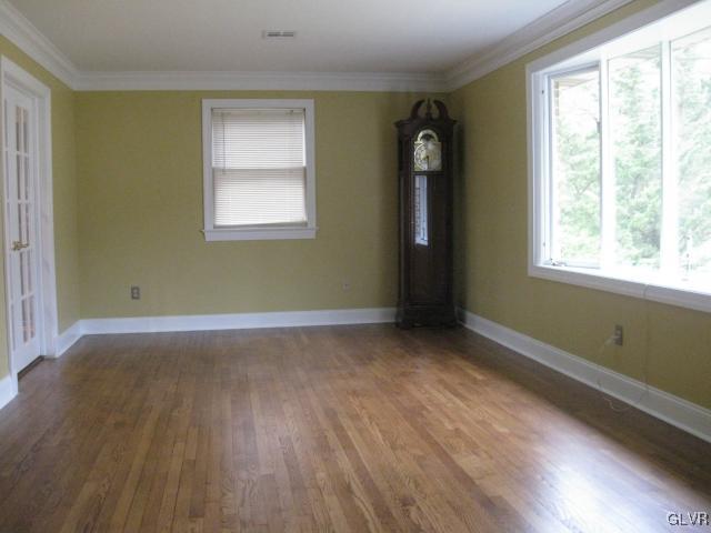 5202 Vera Cruz Road Center Valley, PA 18034 - Photo 4 of 9 Gallery Image 4