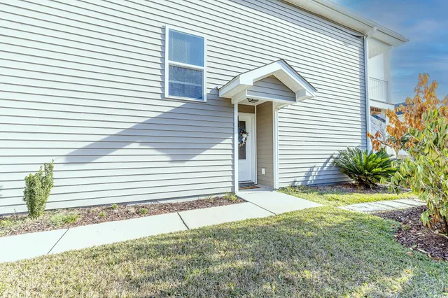 $399,000 | 2000 Kayak Kove Court, Murrells Inlet, SC 29576