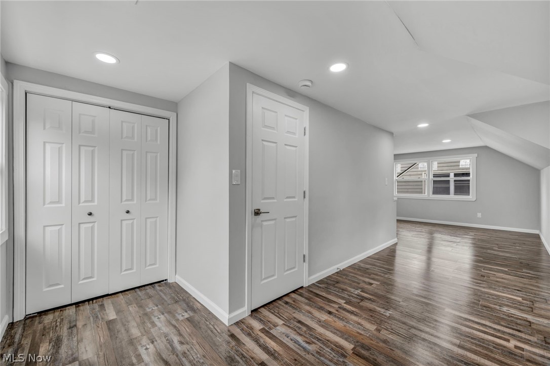 23928 Knickerbocker Road Bay Village, OH 44140 - Photo 27 of 39