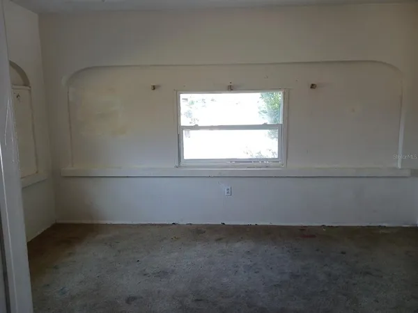 $700 | 720 6th Street Northwest, Unit 3, Winter Haven, FL 33881