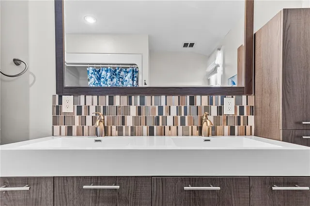 $3,300,000 | 399 Atlantic Avenue, Westerly, RI 02891