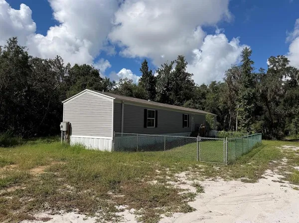 $1,650 | 16456 Northeast 35th Avenue Road, Citra, FL 32113