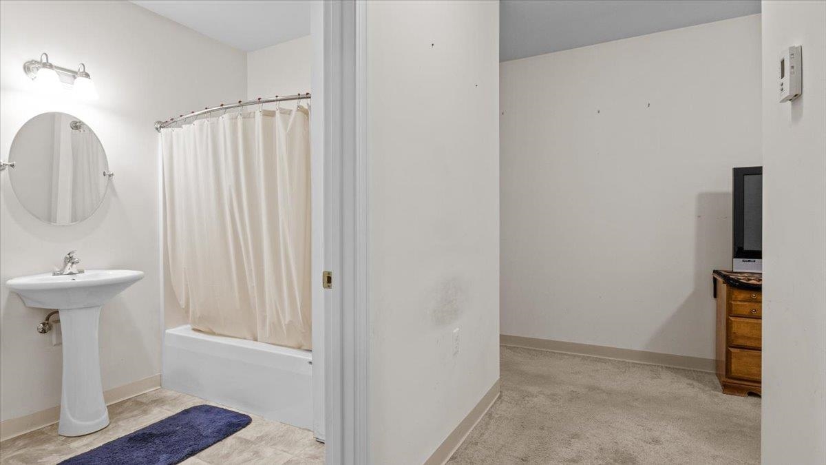 1 Atrium Way, Unit 101 Milton, VT 05468 - Photo 13 of 18 Gallery Image 13
