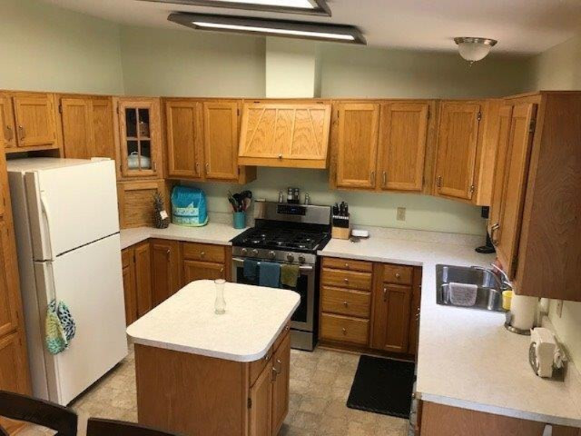 1090 Giles Road Muskegon, MI 49445 - Photo 7 of 23 IMG_9367