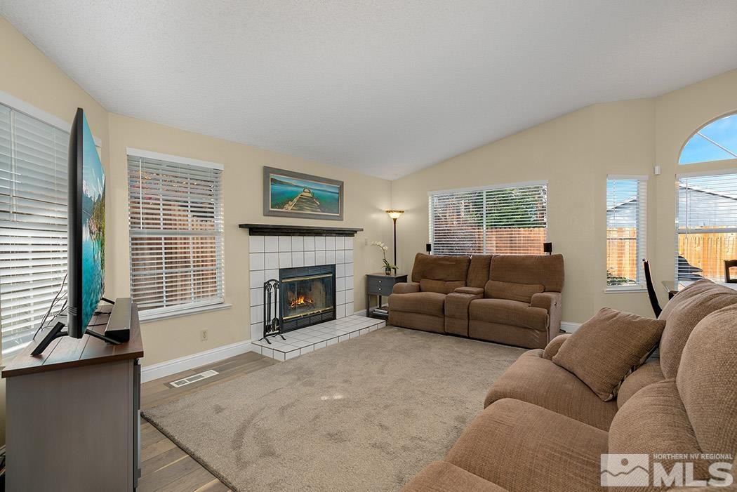 6275 Chesterfield Lane Reno, NV 89523 - Photo 9 of 18 Photo 9