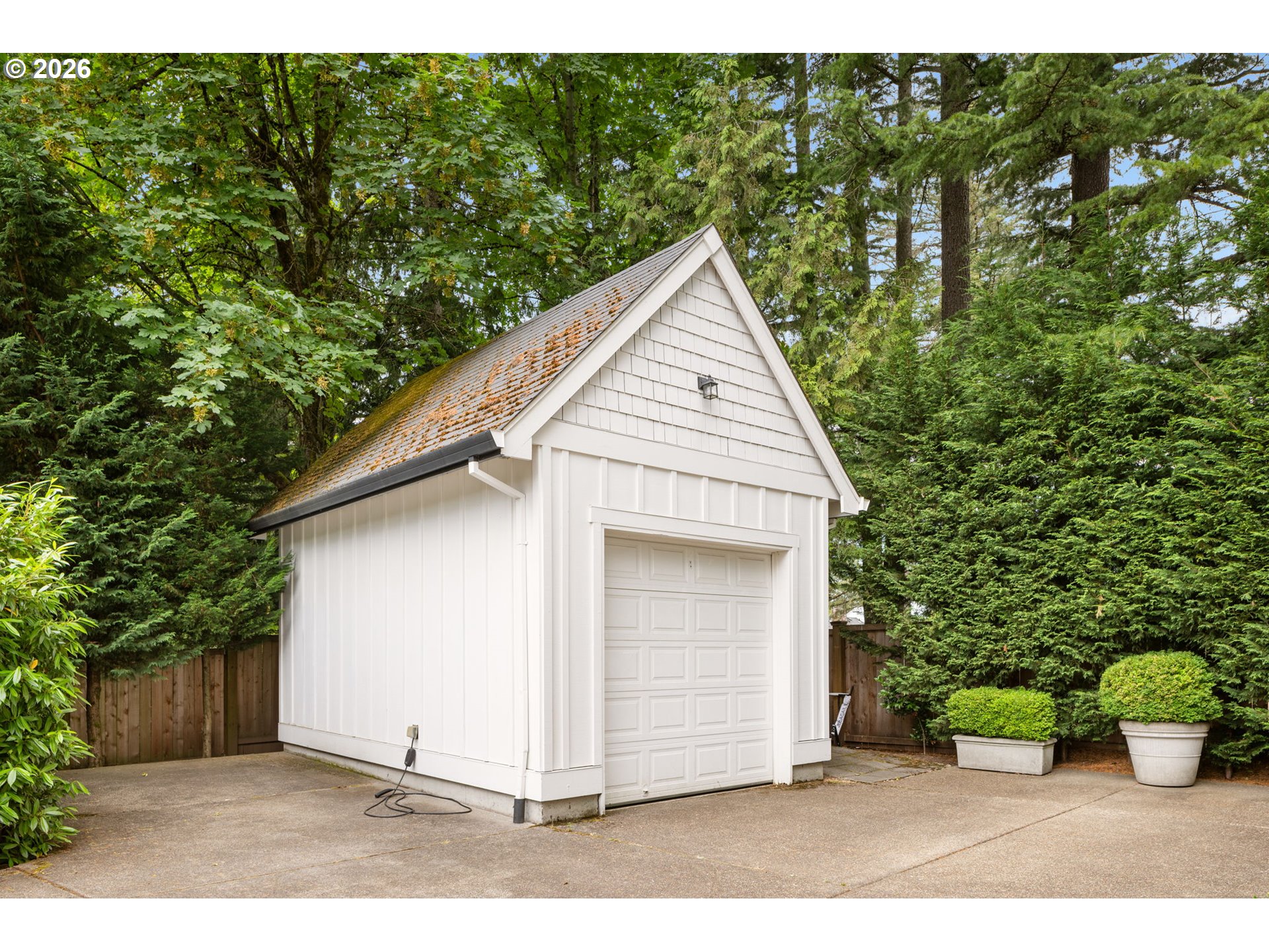 6437 Southwest Raleighwood Court Portland, OR 97221 - Photo 38 of 48