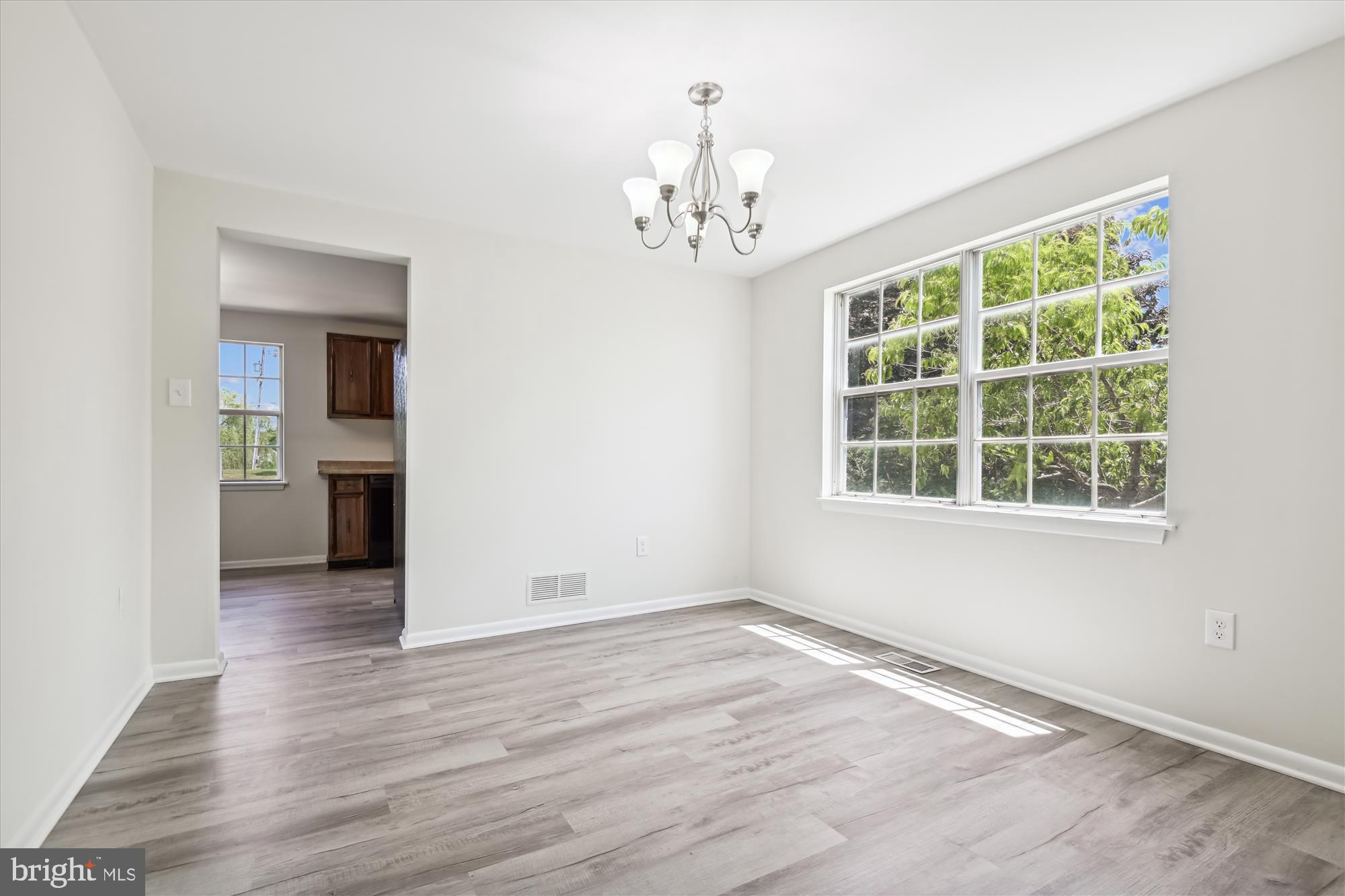 4837 Vicky Road Nottingham, MD 21236 - Photo 15 of 40 Dining Room