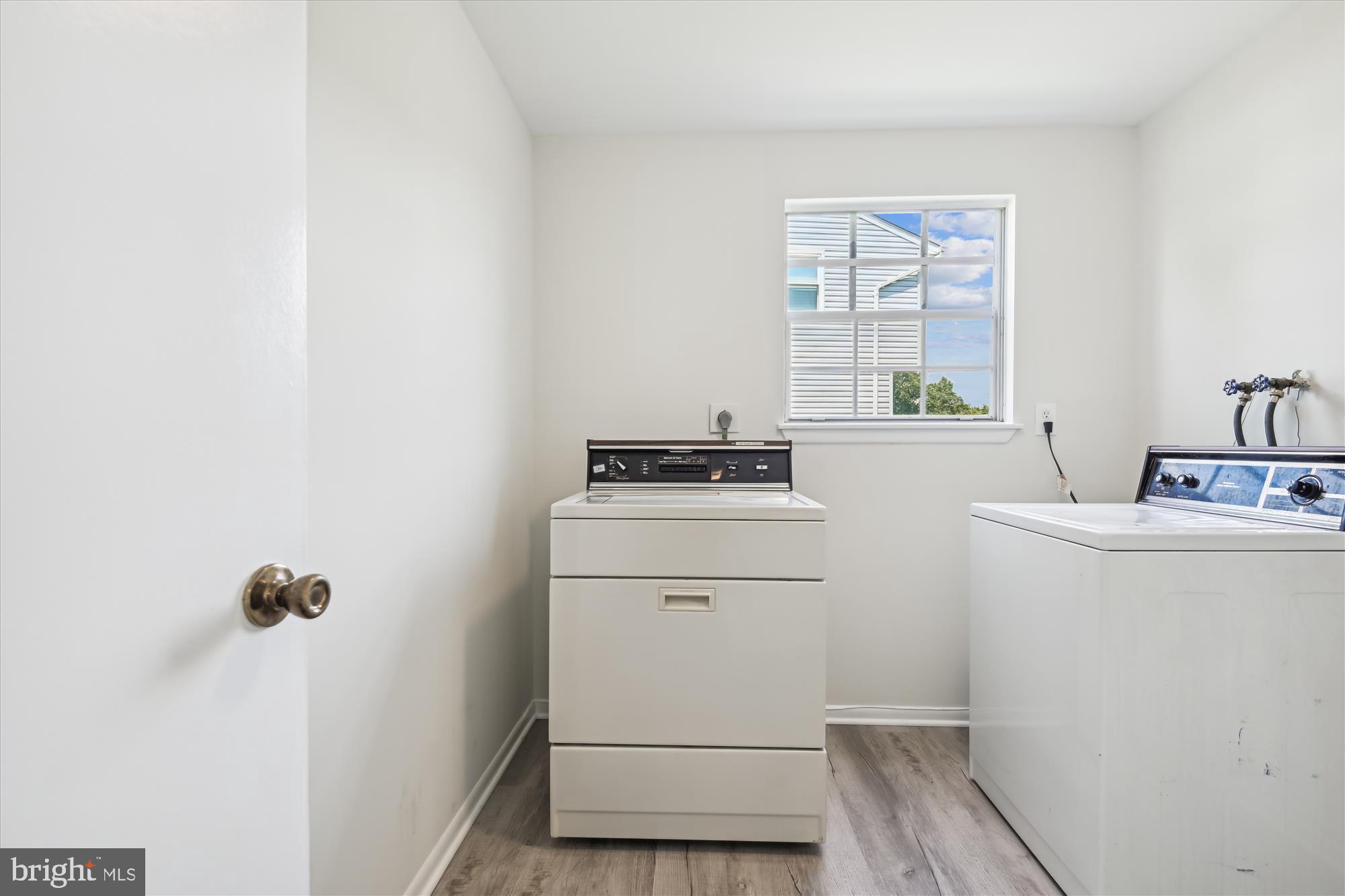 4837 Vicky Road Nottingham, MD 21236 - Photo 25 of 40 Laundry