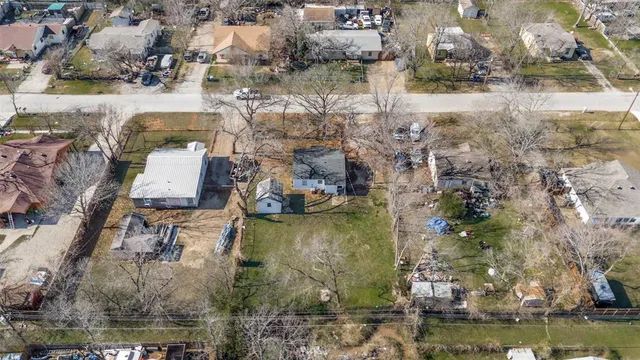 $150,000 | 826 West Laramie Lane, Dallas, TX 75217