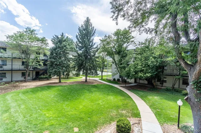 $1,750 | 2225 South Jasmine Street, Unit 317, Denver, CO 80222