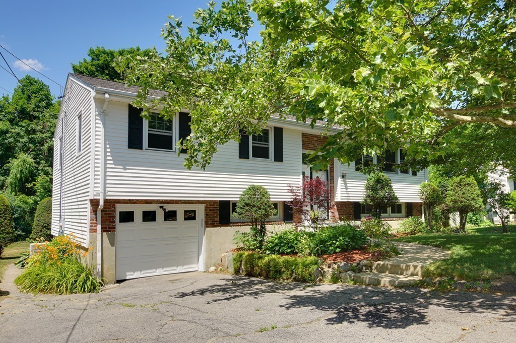 4 Spring Valley Road Burlington, MA 01803 - Photo 29 of 30 Gallery Image 29