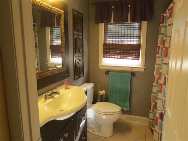 107 Lexington Road Billerica, MA 01821 - Photo 6 of 11 a bathroom with a sink toilet and shower