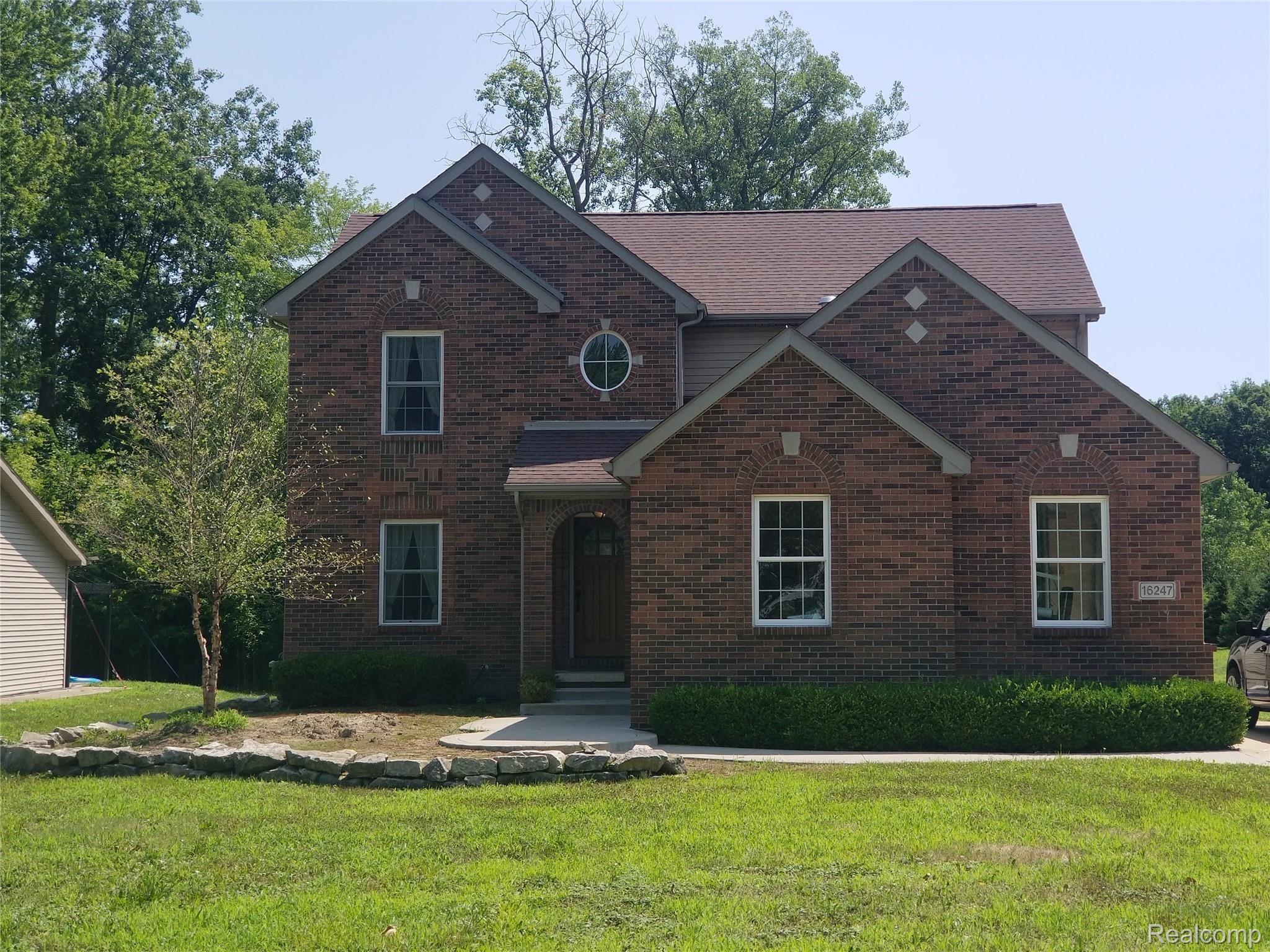 16247 Inkster Road Taylor, MI 48180 - Photo 1 of 25 20190723_121501.jpg