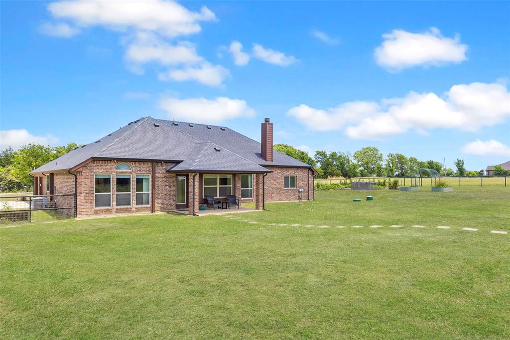 6001 Michael Road Sanger, TX 76266 - Photo 32 of 39