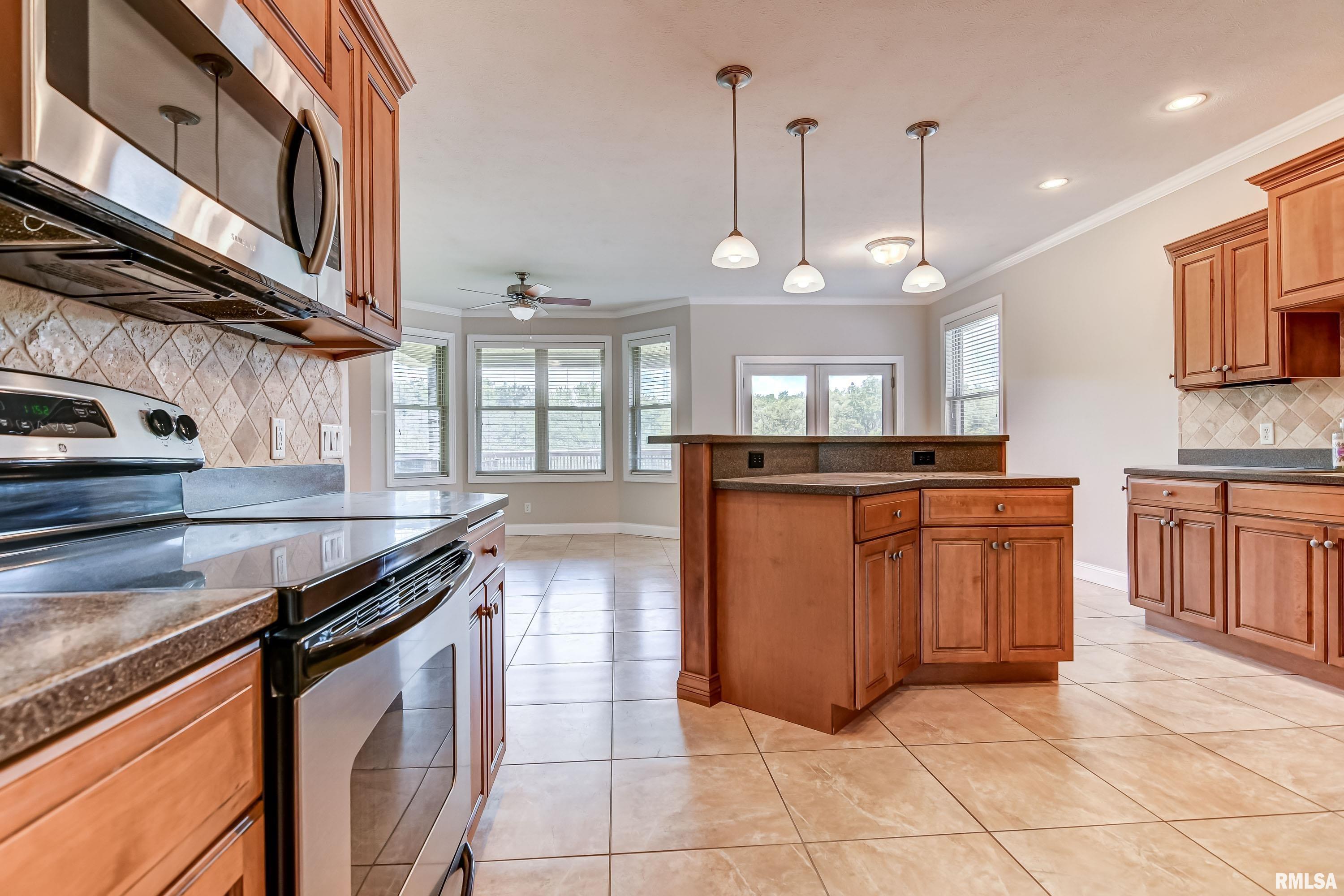 4404 Fiddlers Bend Springfield, IL 62711 - Photo 6 of 44