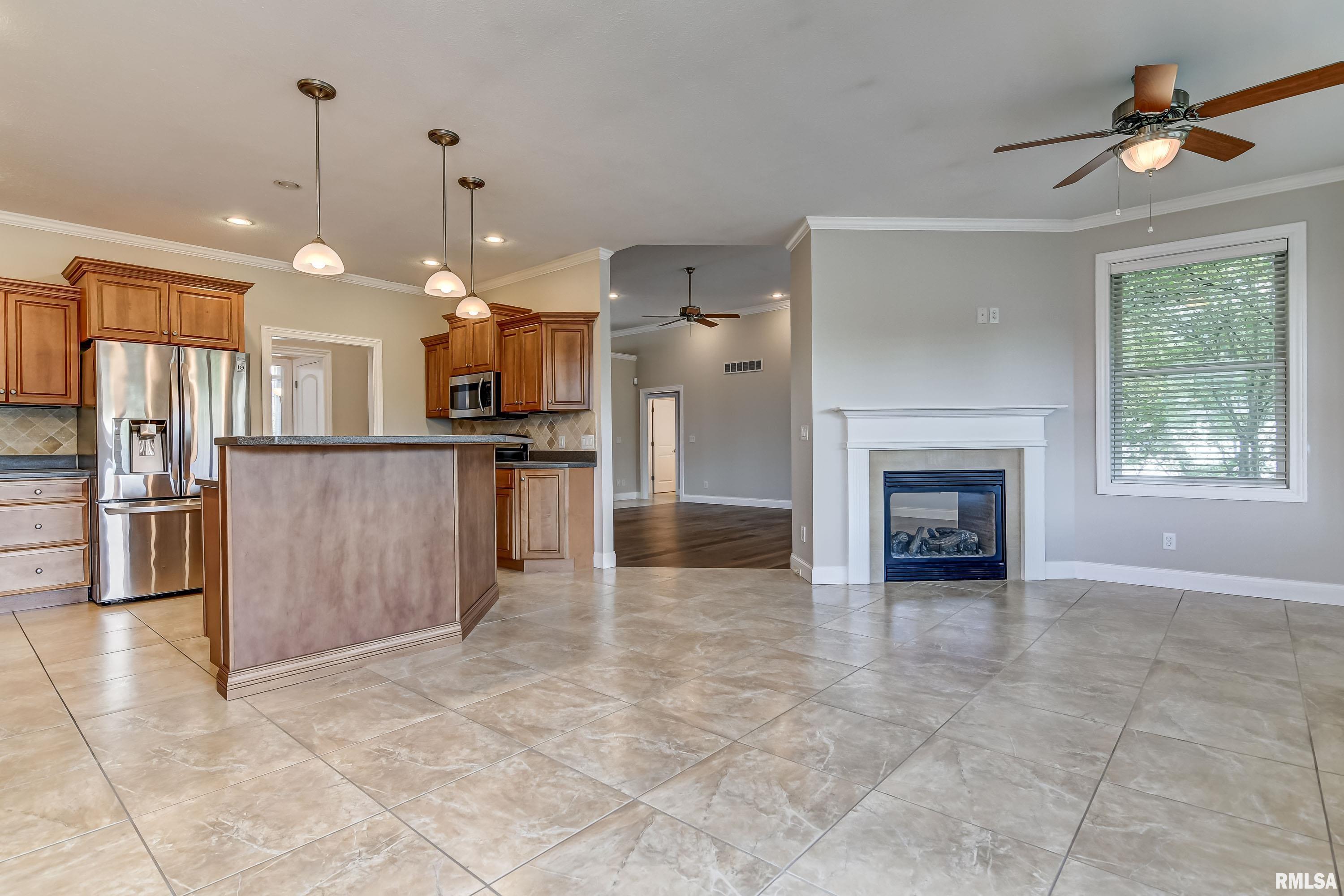 4404 Fiddlers Bend Springfield, IL 62711 - Photo 10 of 44