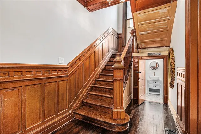 $475,000 | 1311 Francis Street, St. Joseph, MO 64501