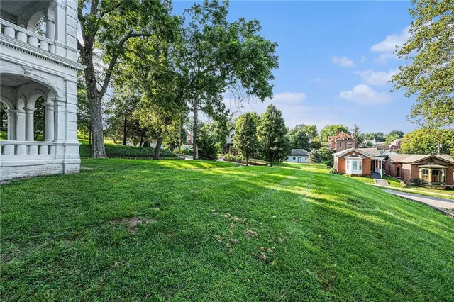 $475,000 | 1311 Francis Street, St. Joseph, MO 64501